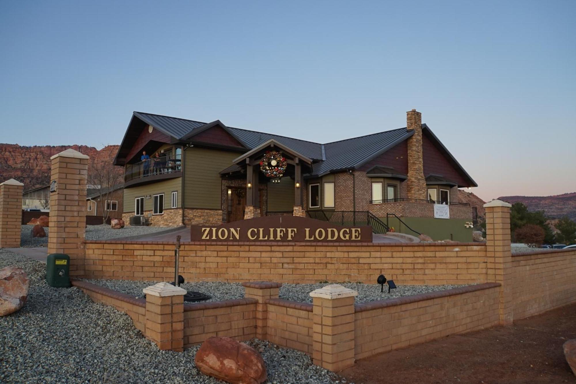 Zion Cliff Lodge Hildale Exteriör bild